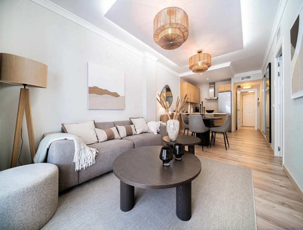 Experience Luxury at El Noray: Ground Floor Apartment Beachside